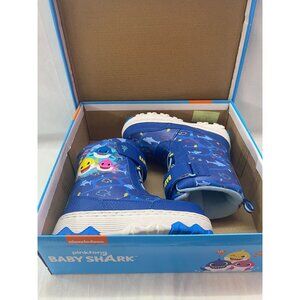 Nickelodeon Boy's Baby Shark Sz 11 Insulated Snow Boots (Toddler/Little Kid) NIB